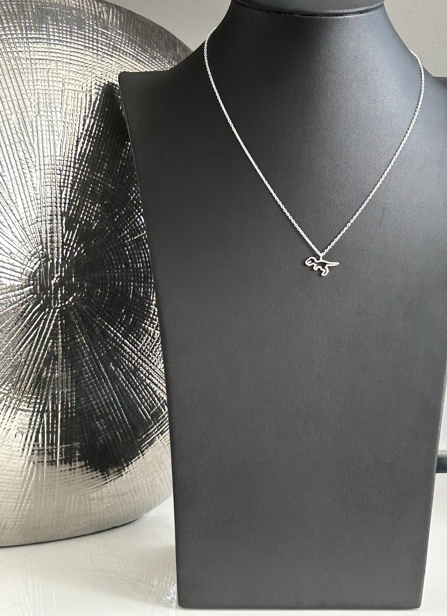 T-Rex Tyrannosaurus Rex Dinosaur - 925 Sterling Silver Plain Necklace Boxed