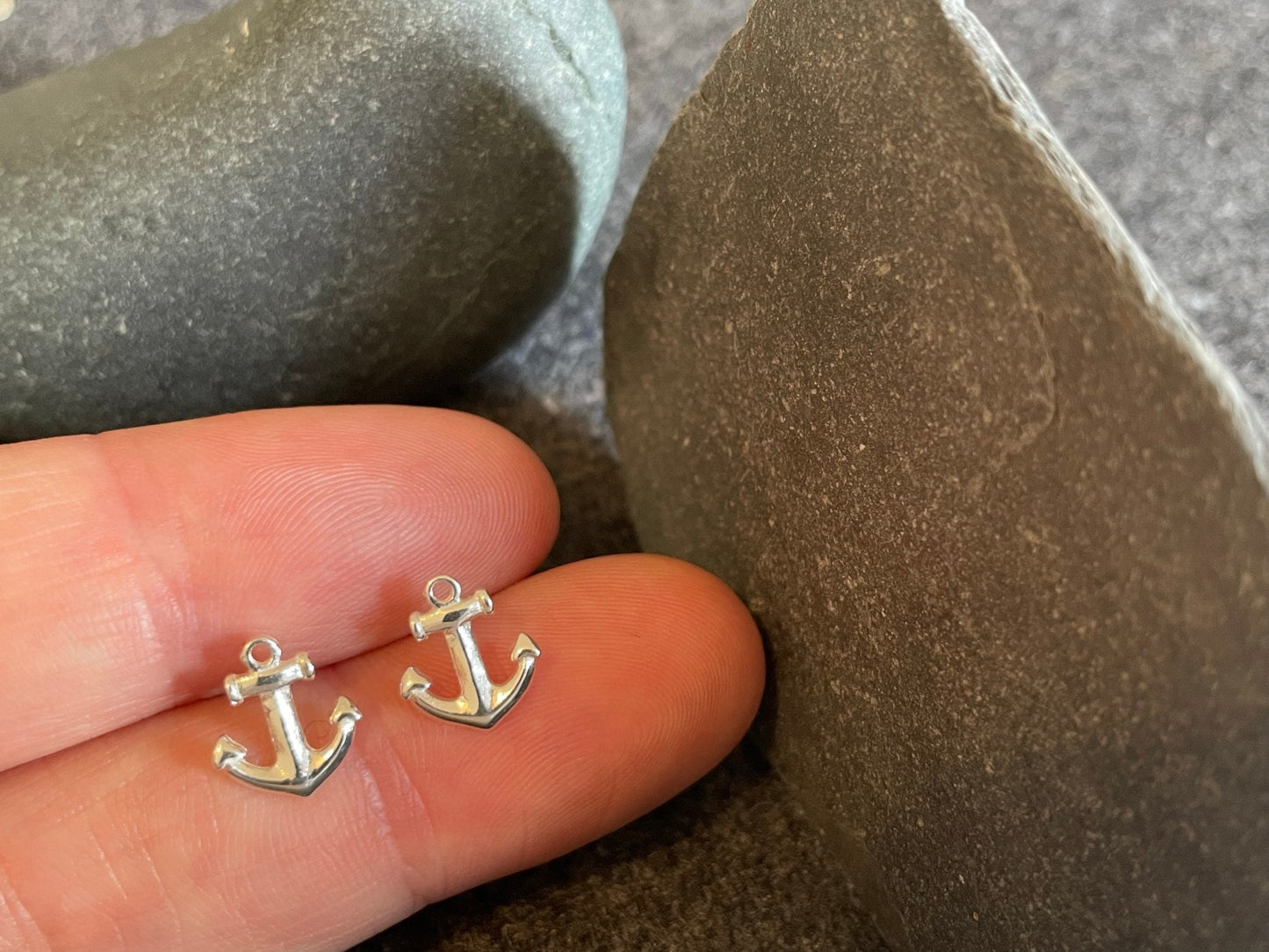 Anchor - 925 Sterling Silver Plain Stud Earrings - Boxed
