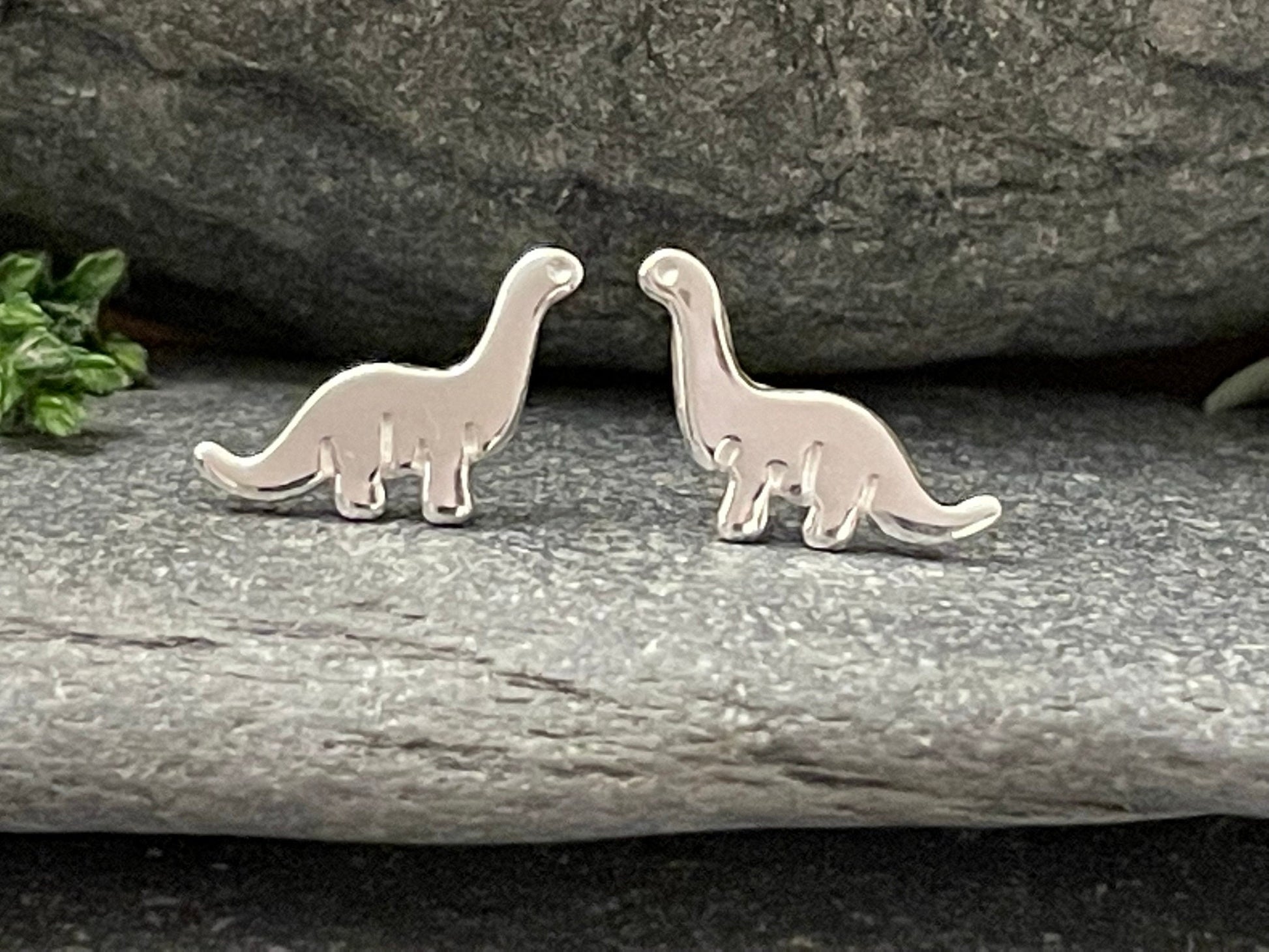 Dinosaur Brontosaurus - 925 Sterling Silver Plain Stud Earrings - Boxed