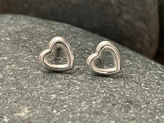 Heart - 925 Sterling Silver Plain Stud Earrings