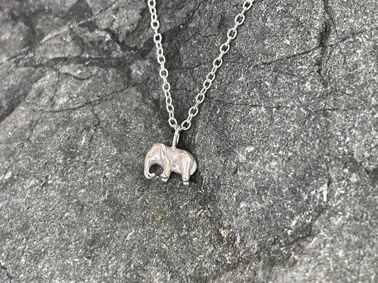 Indian Elephant - 925 Sterling Silver Plain Pendant Necklace - Boxed