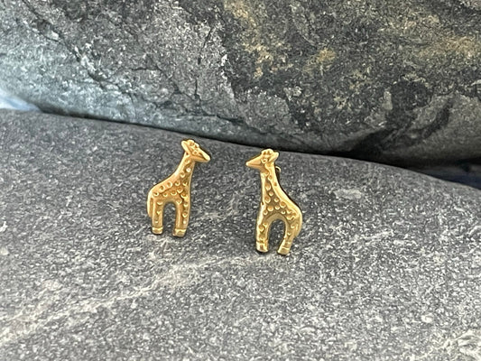 Giraffe - 925 Sterling Silver Stud Earrings (Gold)