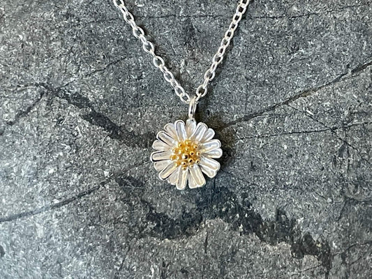 Daisy - 925 Sterling Silver Necklace - Boxed
