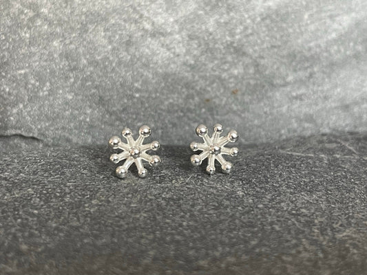 Flower Seed Head - 925 Sterling Silver Stud Earrings Boxed