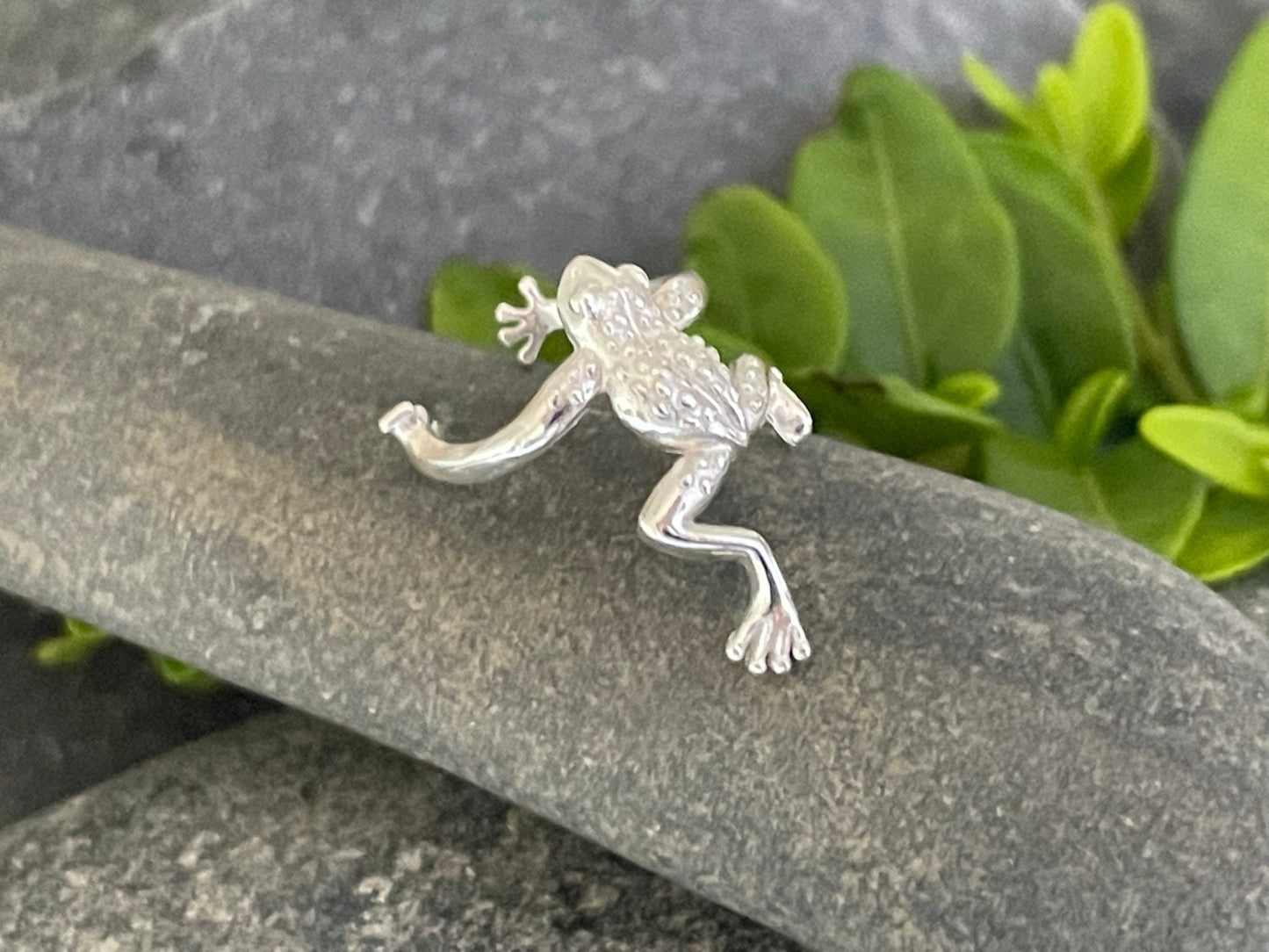 Frog - 925 Sterling Silver Ear Cuffs - Boxed