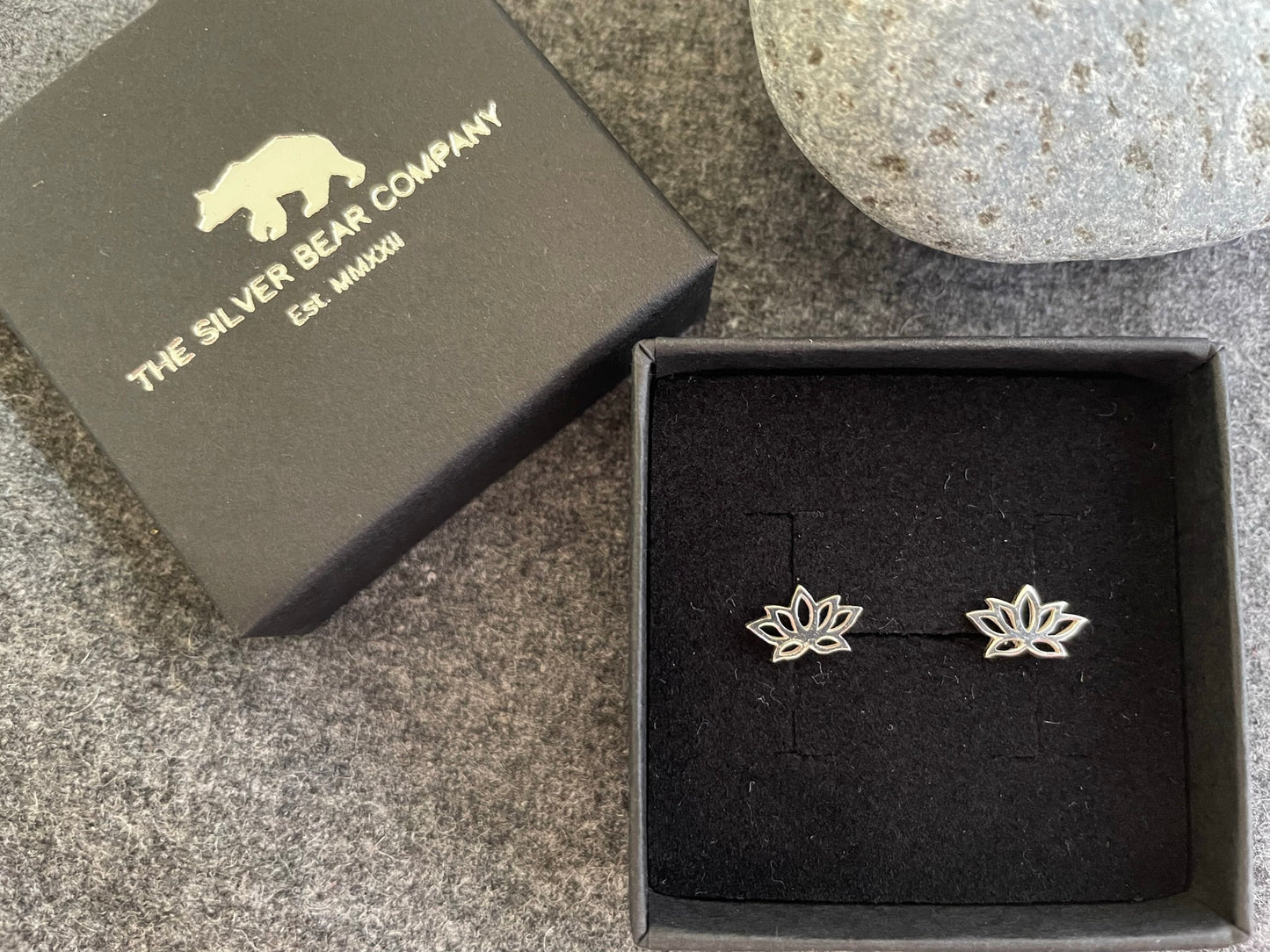 Lotus Flower - 925 Sterling Silver Plain Stud Earrings
