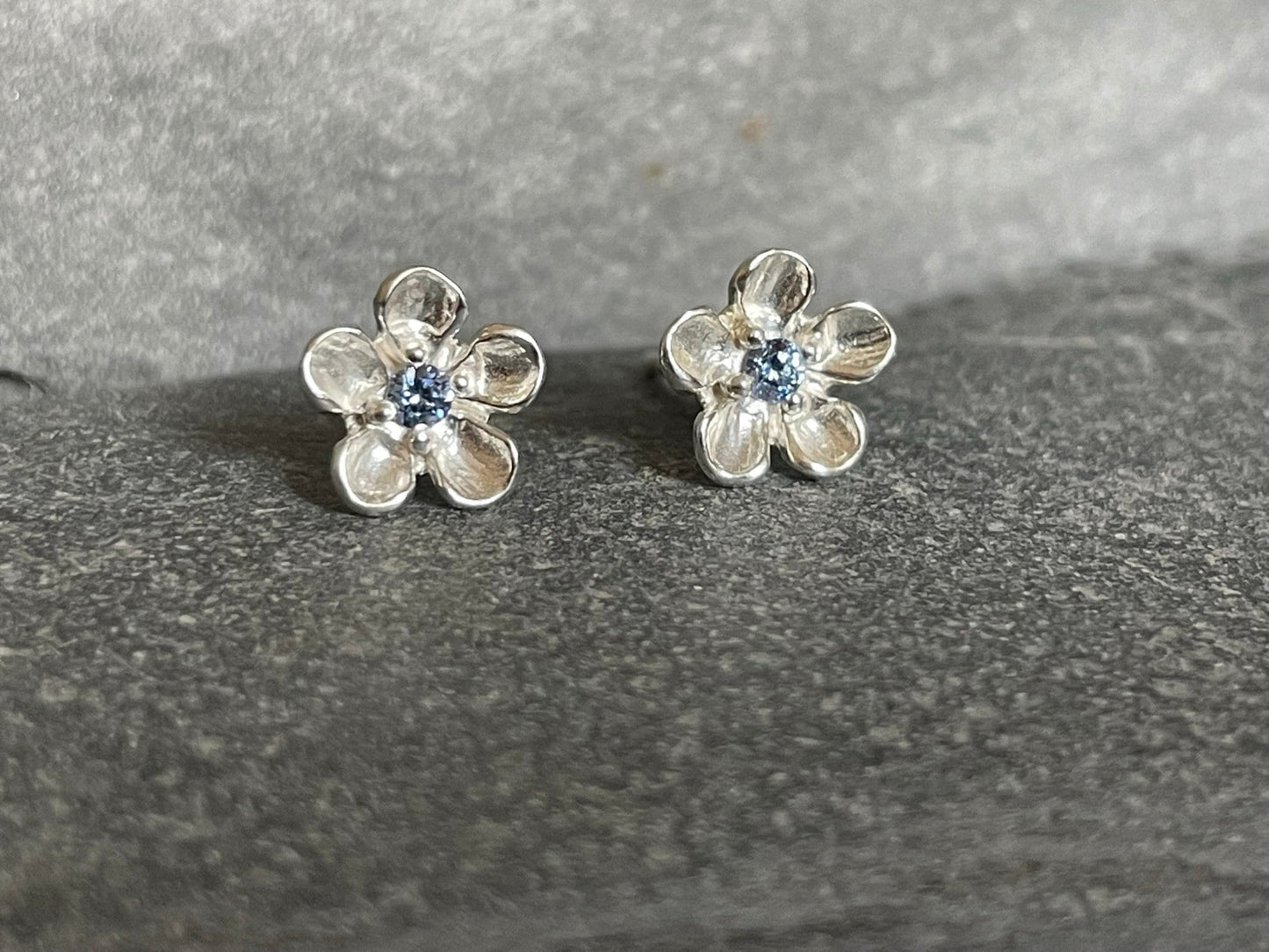 Flower - 925 Sterling Silver Blue Cubic Zirconia CZ Stud Earrings: Forget Me Not. Boxed