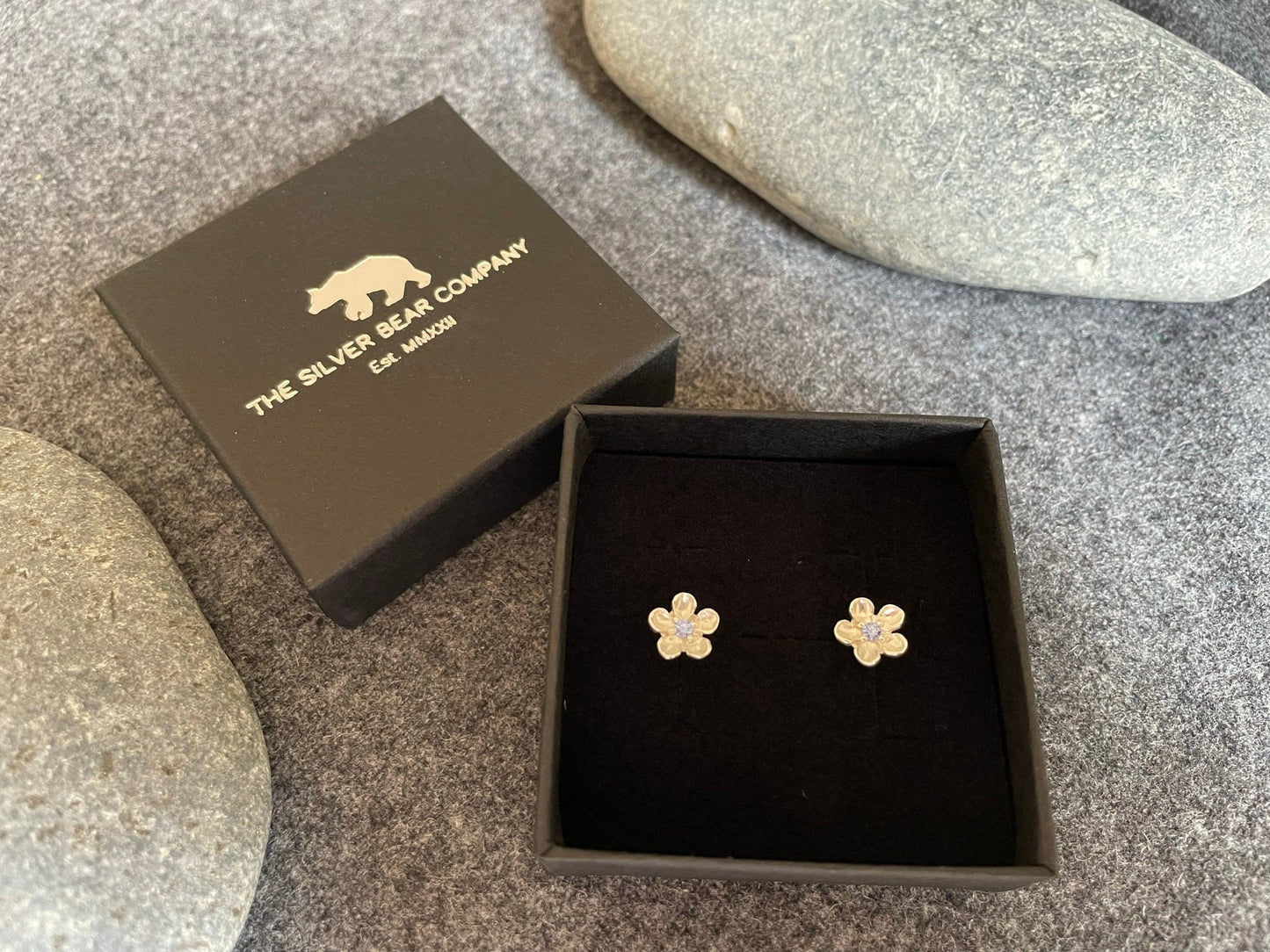 Flower - 925 Sterling Silver Blue Cubic Zirconia CZ Stud Earrings: Forget Me Not. Boxed