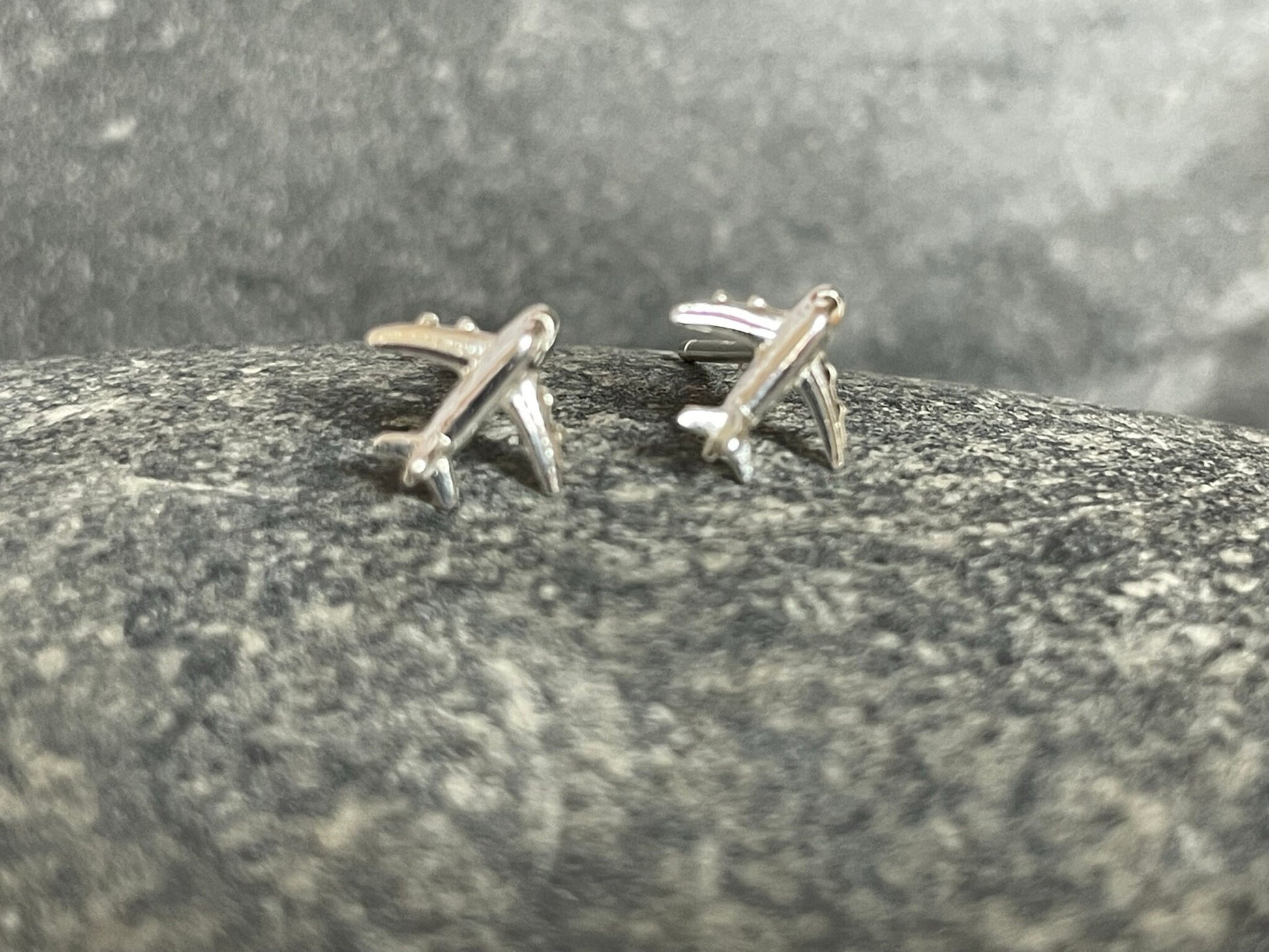 Aircraft - 925 Sterling Silver Plain Stud Earrings Boxed