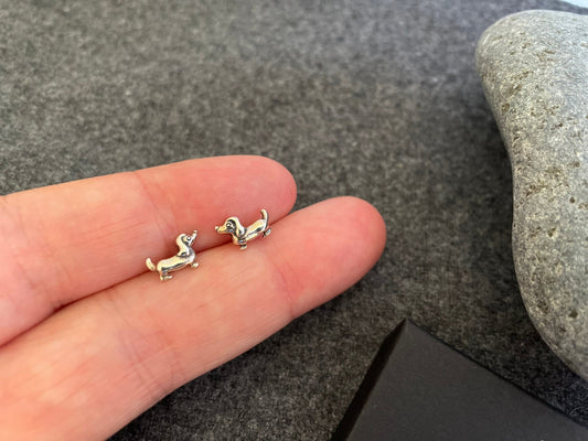 Dachshund Dog - 925 Sterling Silver Plain Stud Earrings