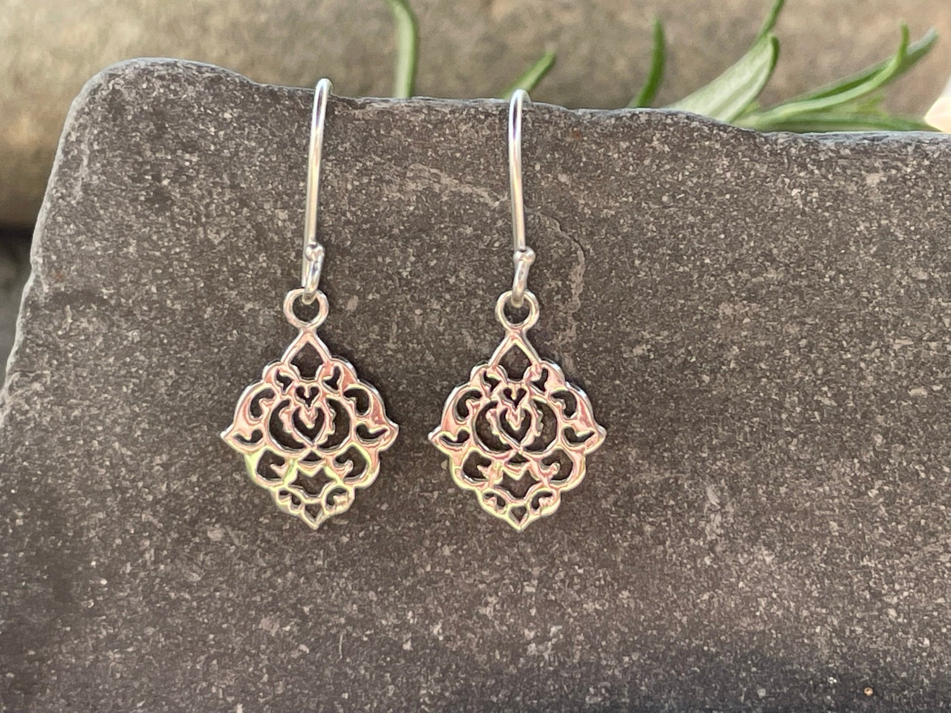 Filigree - 925 Sterling Silver Drop Earrings