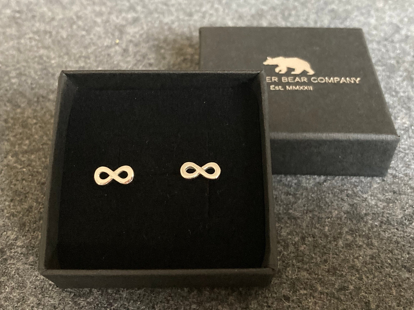 Infinity - 925 Sterling Silver Plain Stud Earrings Boxed