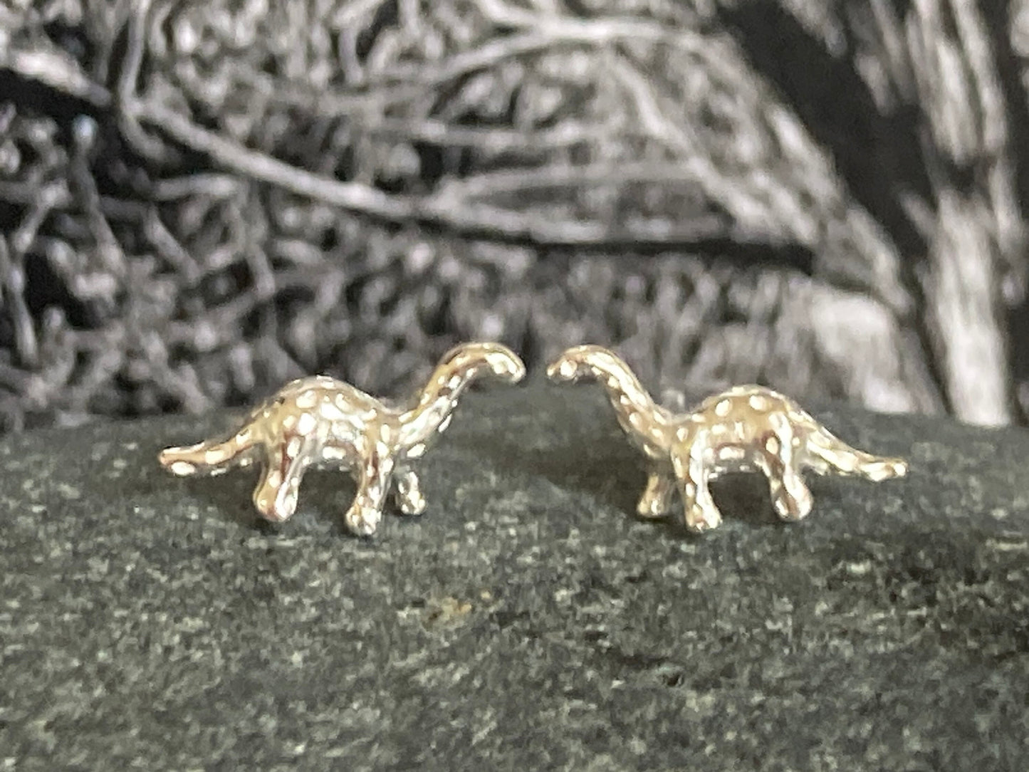 Dinosaur Brontosaurus - 925 Sterling Silver Stud Earrings - Boxed