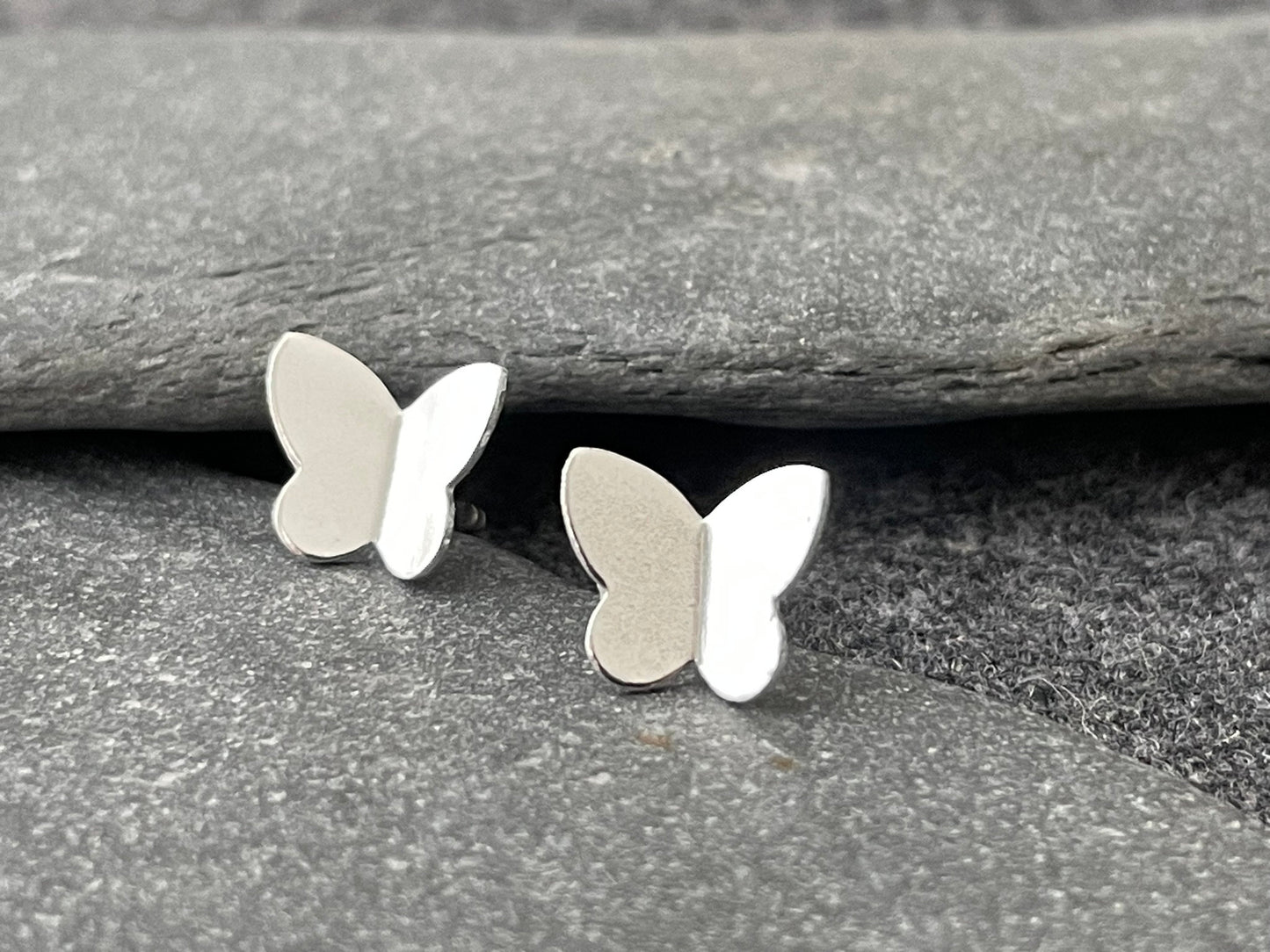 Butterfly - 925 Sterling Silver Plain Ear Studs - Boxed