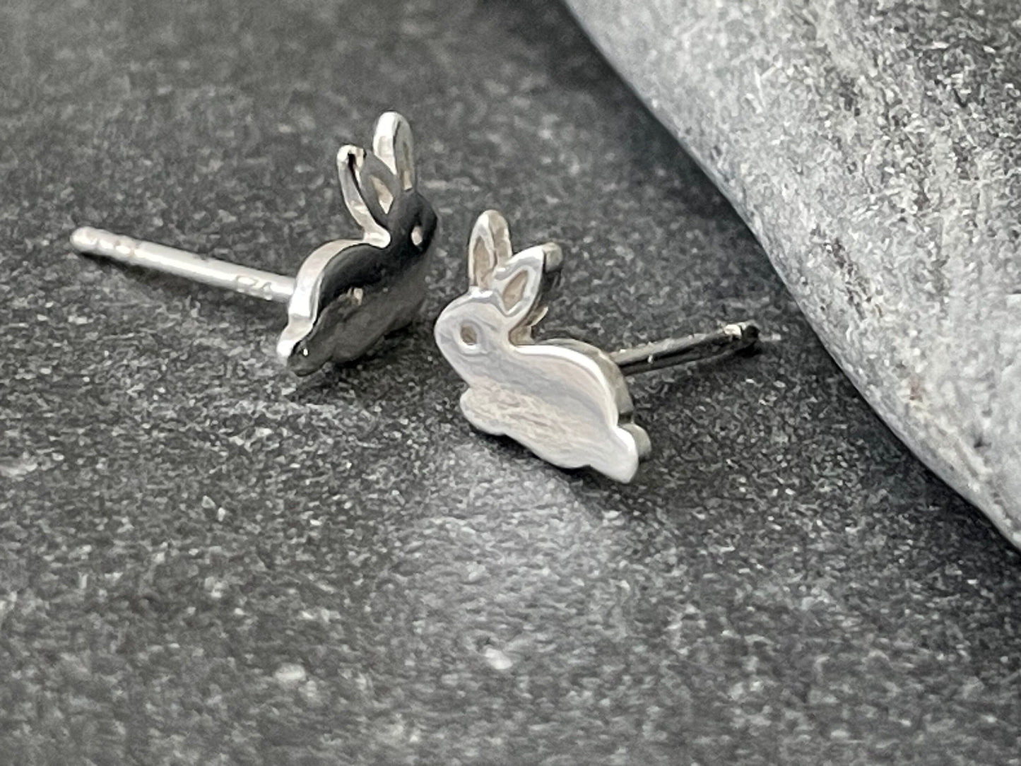 Rabbits - 925 Sterling Silver Stud Earrings - The Silver Bear Company
