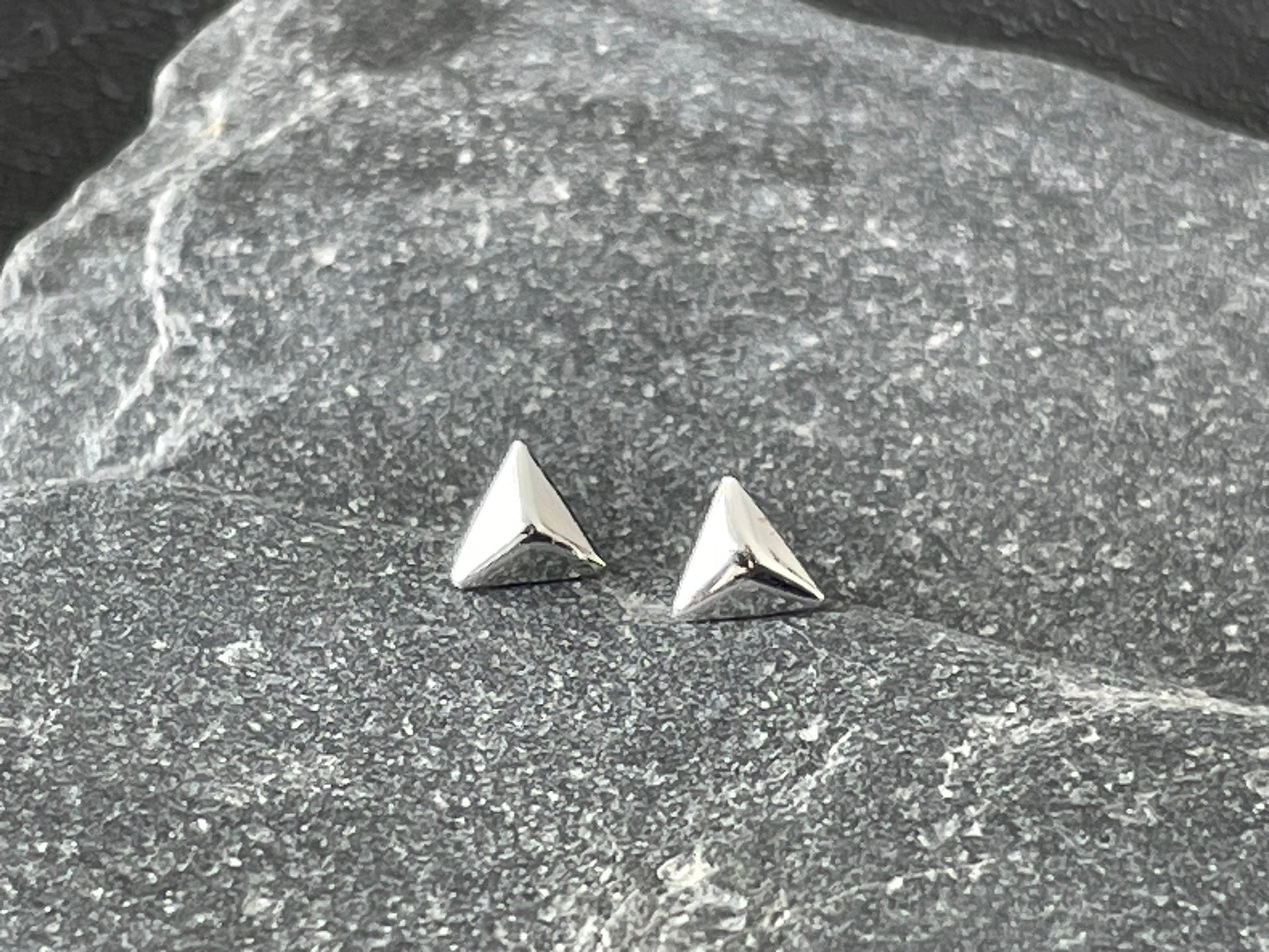 Triangle - 925 Sterling Silver Plain Ear Studs Boxed