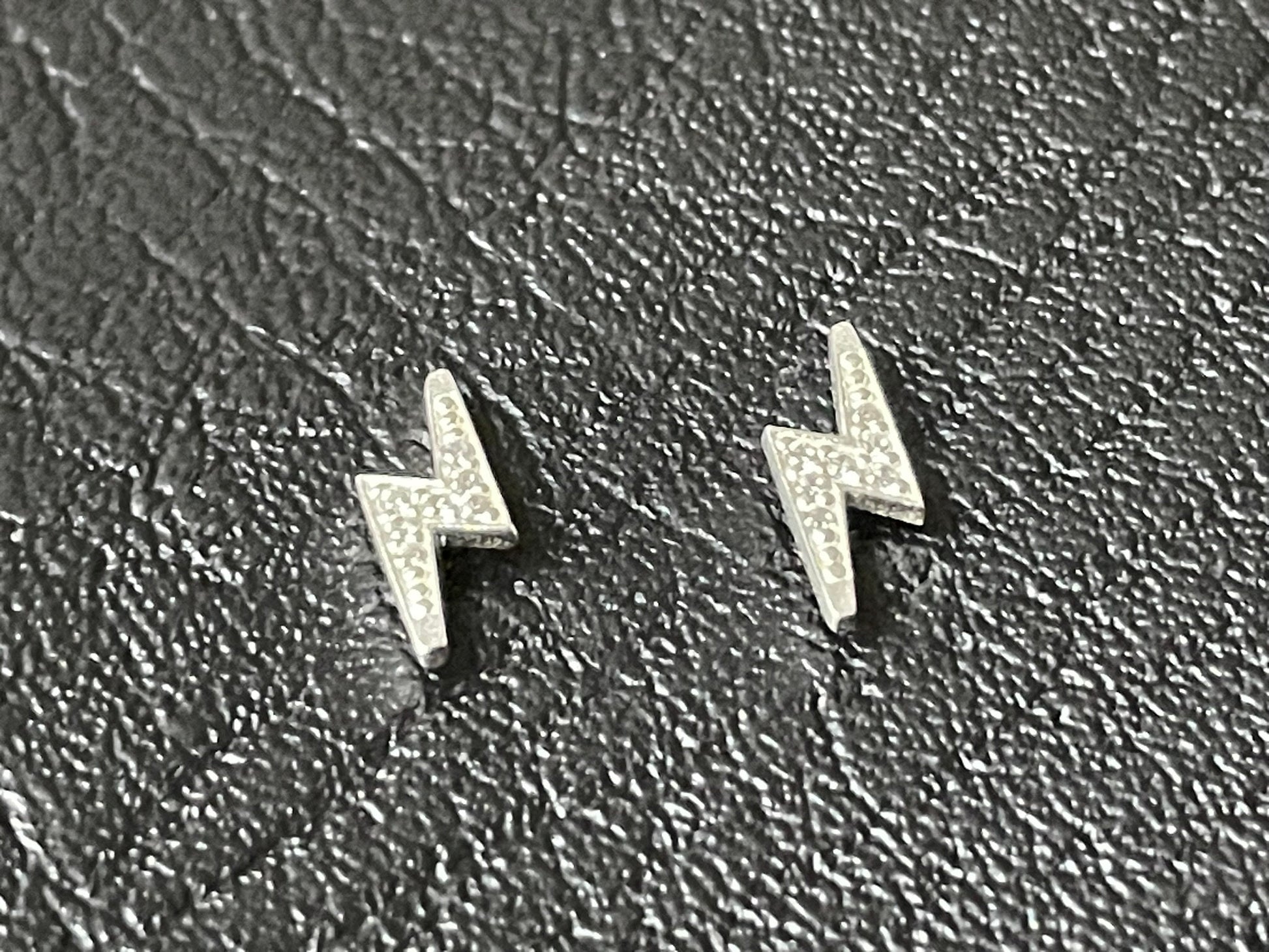 Lightning Bolt - 925 Sterling Silver Cubic Zirconia Ear Studs CZ
