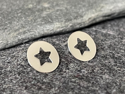 Star Disc - 925 Sterling Silver Plain Ear Studs