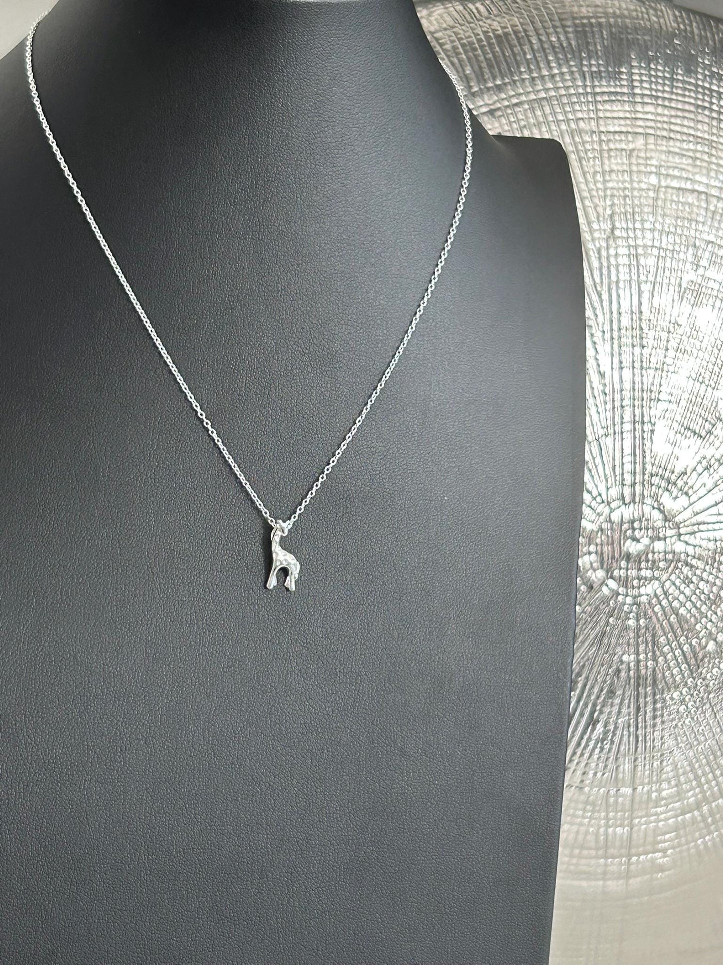 Giraffe - 925 Sterling Silver Pendant Necklace - Boxed