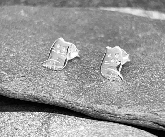 Cat - 925 Sterling Silver Plain Ear Studs