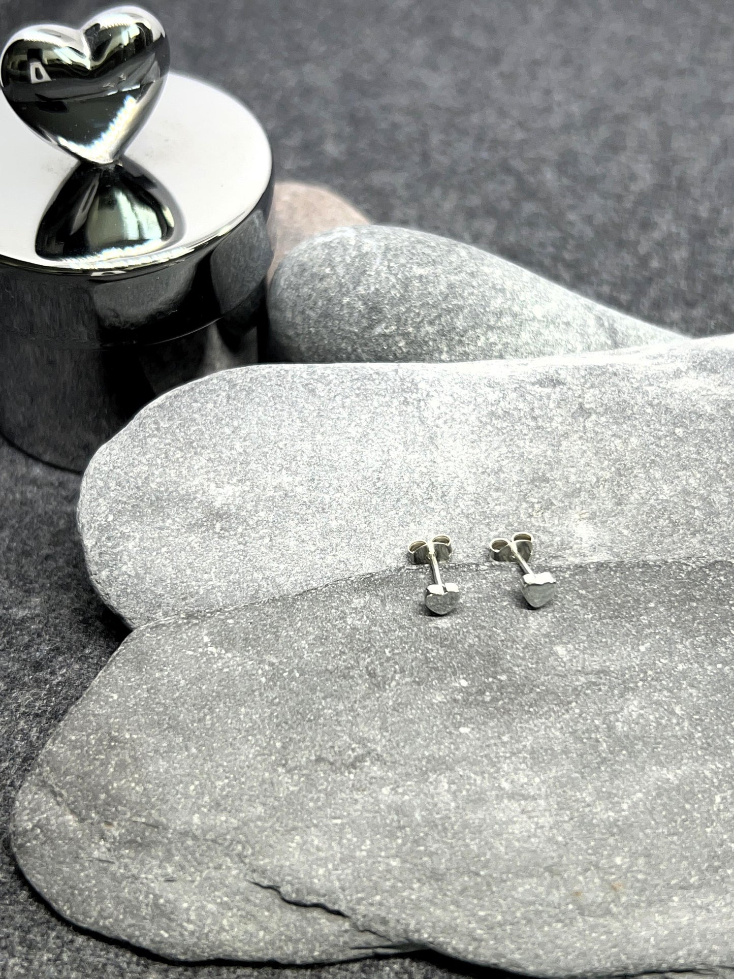 Heart Mini - 925 Sterling Silver Plain Stud Earrings